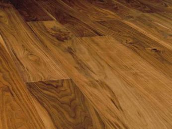 Паркетная доска Wood Bee Орех Американский gloss 30% 